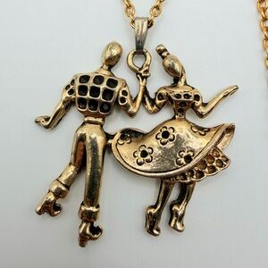 Vintage Gold Tone 50s Couple Dancing Jitterbug Pendant Necklace